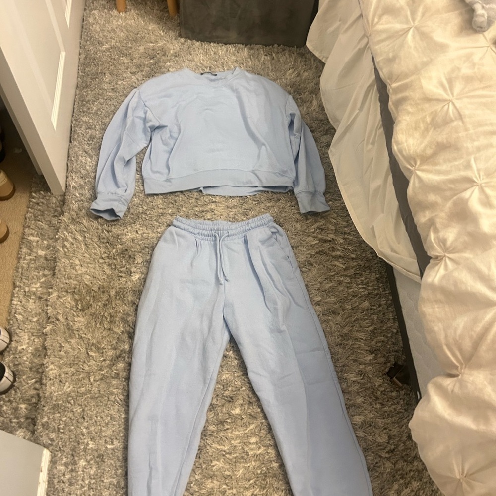 Zara light blue set!